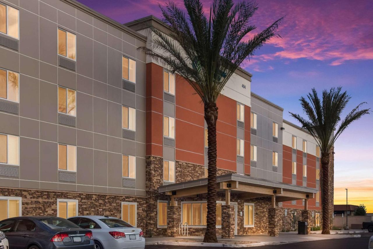 Woodspring Chandler 2*