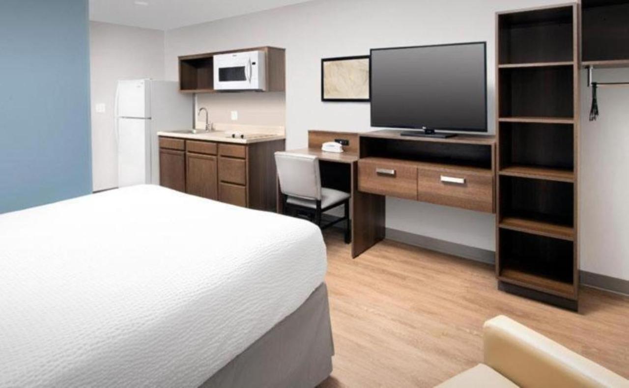 Woodspring Chandler 2*